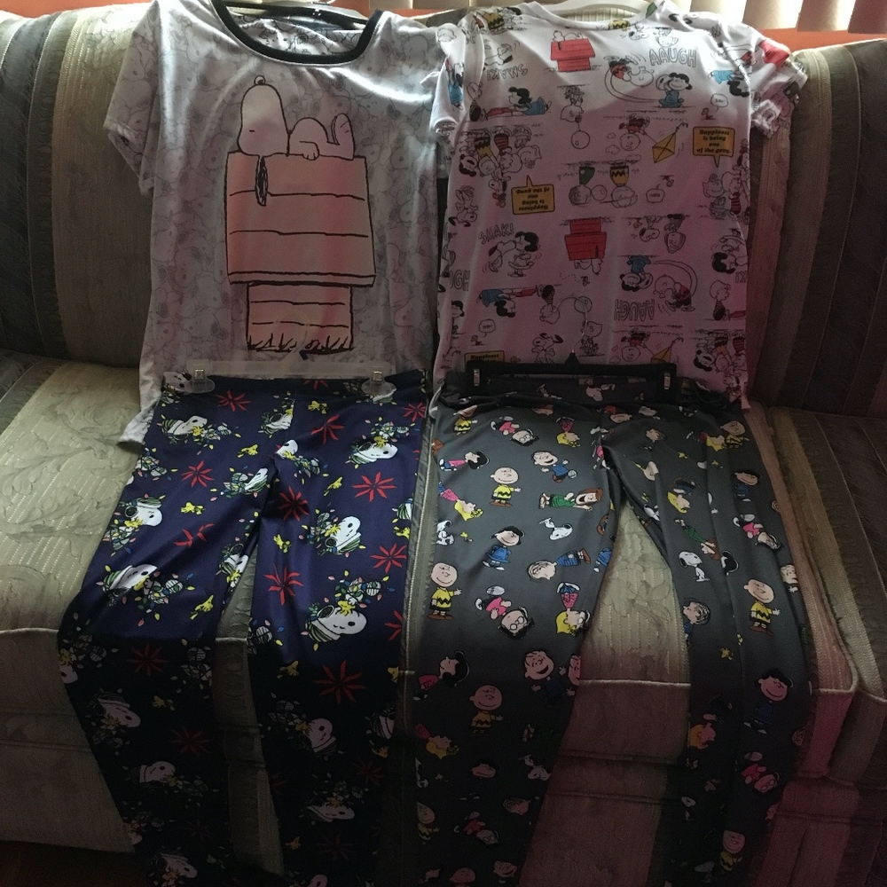 Snoopy/Peanuts Shirt & Legging Bundle